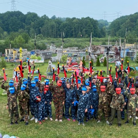 survival na Arenie Mocy